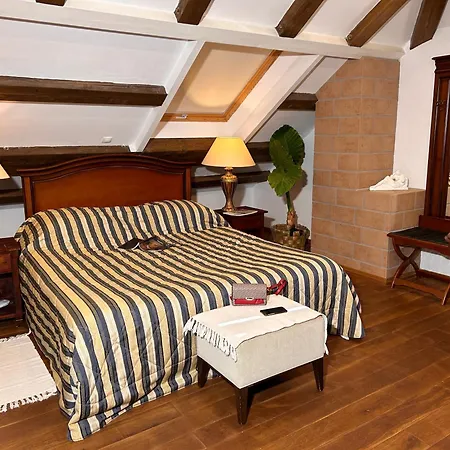 Anica - Luxurious With A Sea View