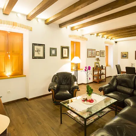 Gostinjska kuća Villa Anica Dubrovnik - Luxurious With A Sea View