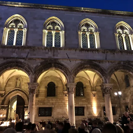 Anica - Luxurious With A Sea View 4*