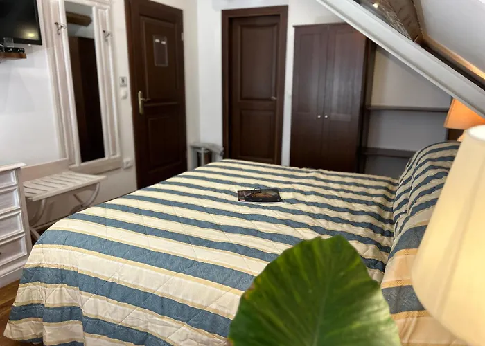 Anica - Luxurious With A Sea View