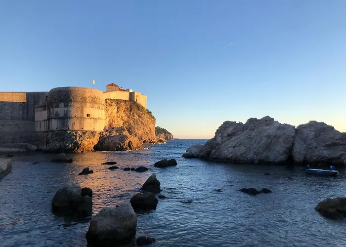 招待所 Anica - Luxurious With A Sea View 4*