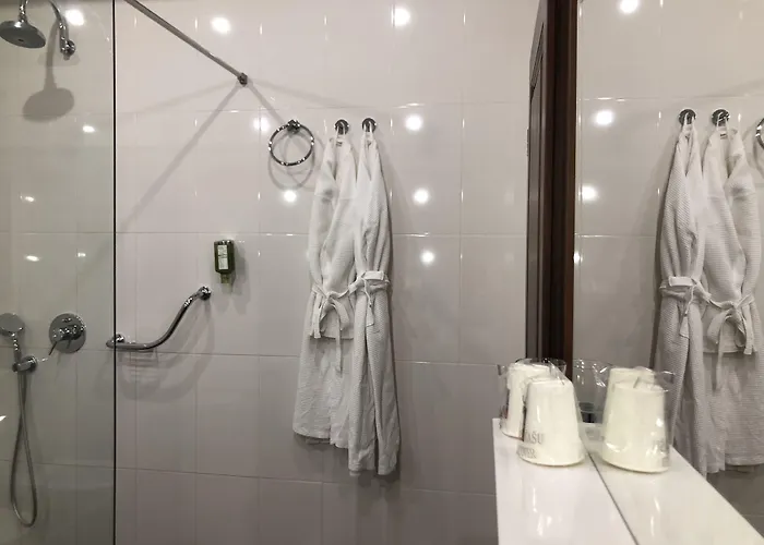 Anica - Luxurious With A Sea View 招待所 4*