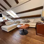 Anica - Luxurious With A Sea View Maison d'hôtes